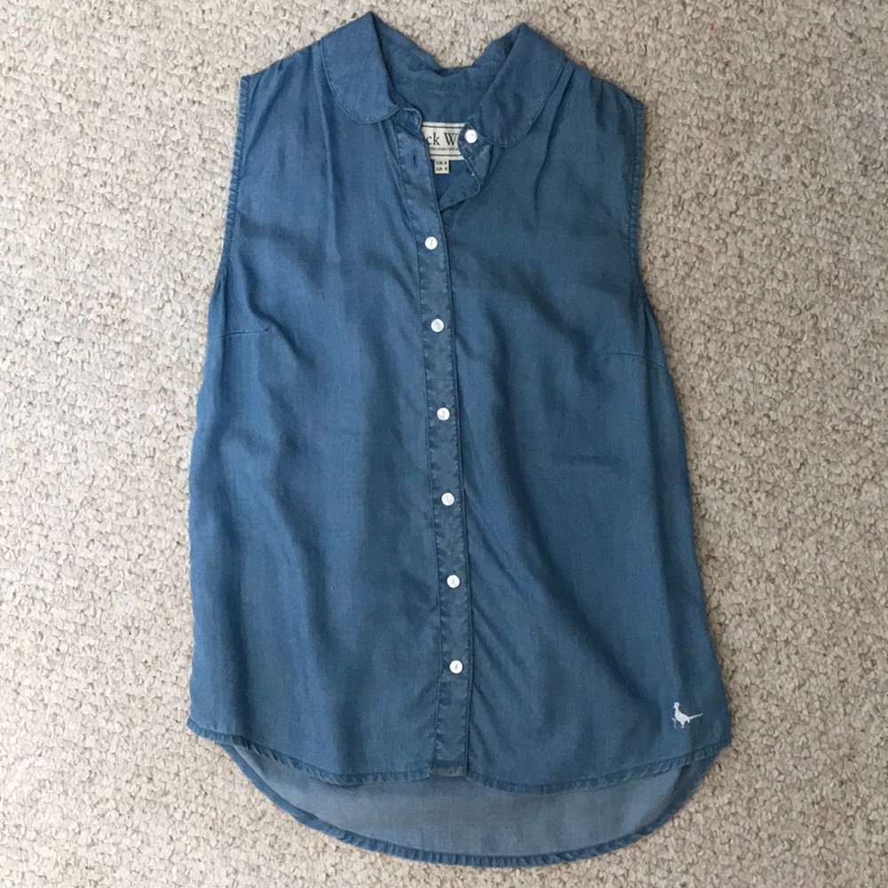 Chambray sleeveless shirt
